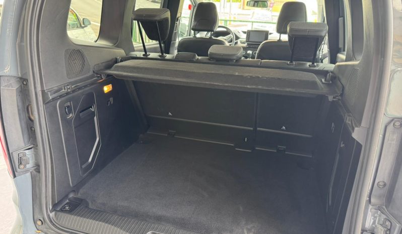 Renault Kangoo Combi Life Edition One 1.3 TCe 96 kW (130 CV) lleno