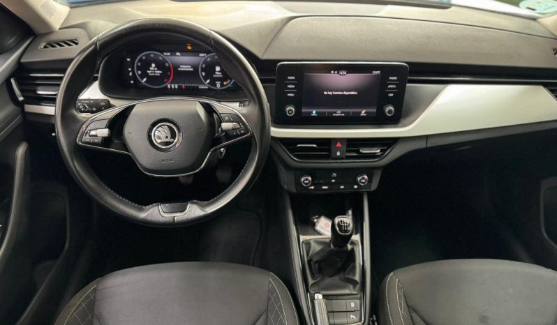 Skoda Kamiq 1.0TSI 110CV Emotion lleno