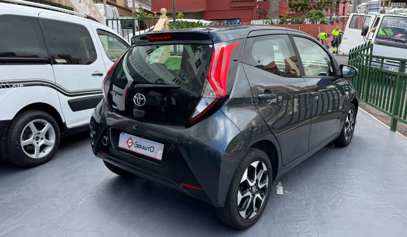 Toyota Aygo 1.0 75CV lleno
