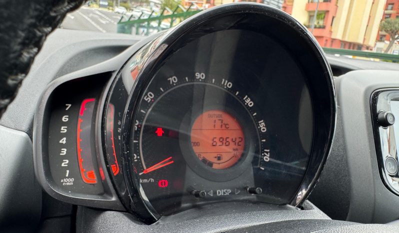 Toyota Aygo 1.0 75CV lleno
