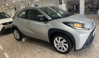 TOYOTA AYGO X CROSS 1.0 VVT Play lleno