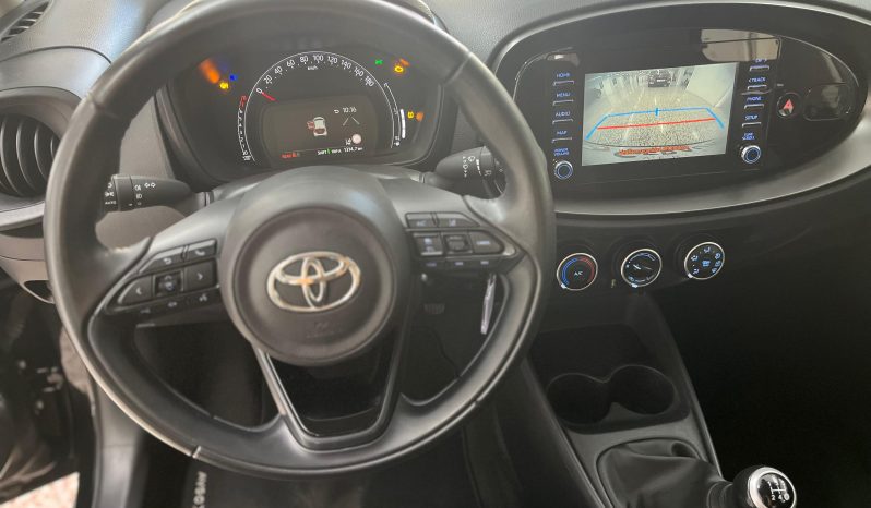 TOYOTA AYGO X CROSS 1.0 VVT Play lleno