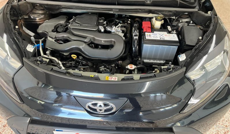 TOYOTA AYGO X CROSS 1.0 VVT Play lleno