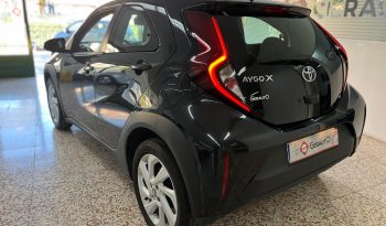 TOYOTA AYGO X CROSS 1.0 VVT Play lleno
