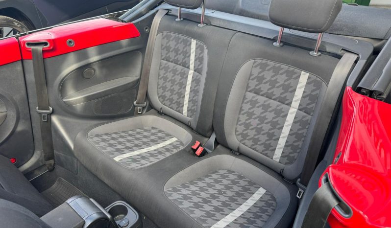 Volkswagen Beetle Cabrio 77Kw 1.2 105cv lleno