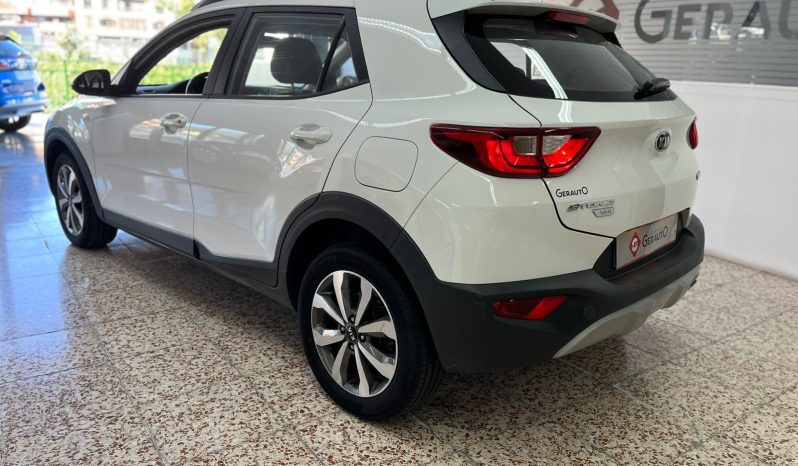 Kia Stonic Concept  1.0 T-GDi Tecno 100cv lleno