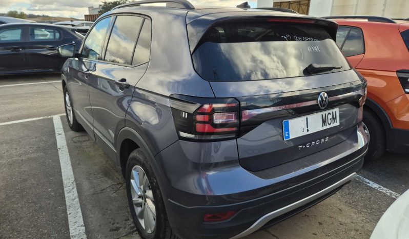 Volkswagen T-Cross Advance 1.0 TSI 95 cv lleno