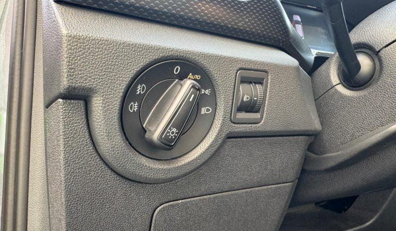 Volkswagen T-Cross Advance 1.0 TSI 95 cv lleno