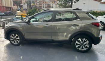 Kia Stonic Concept  1.0 T-GDi 88kW (120CV) MHEV iMT Drive lleno