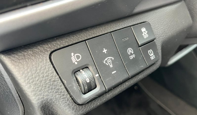 Kia Stonic Concept  1.0 T-GDi 88kW (120CV) MHEV iMT Drive lleno