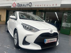 YARIS 7732MKN 1