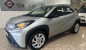 TOYOTA AYGO X- CROSS 1.0 VVT Play lleno