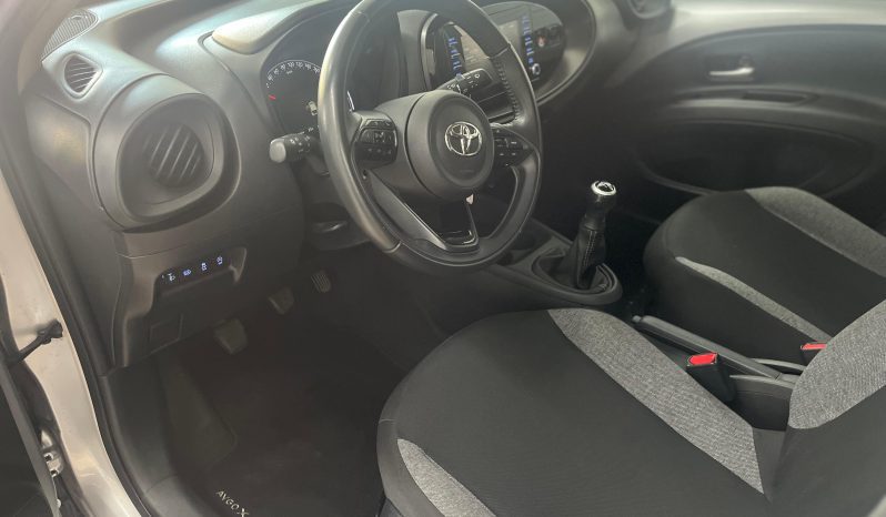 TOYOTA AYGO X- CROSS 1.0 VVT Play lleno