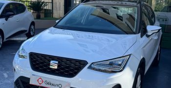 SEAT ARONA 5665MJJ (11)