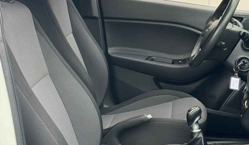 Hyundai i20 KLASS 1.0 T-GDI 100CV ( 74 kw) lleno
