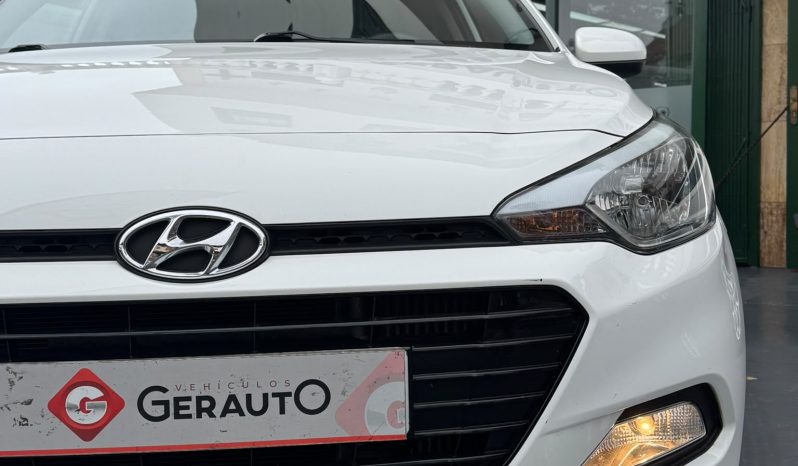 Hyundai i20 KLASS 1.0 T-GDI 100CV ( 74 kw) lleno
