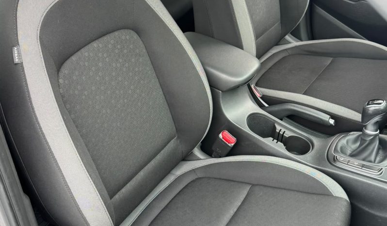 Hyundai Kona Essence 1.0 120cv lleno