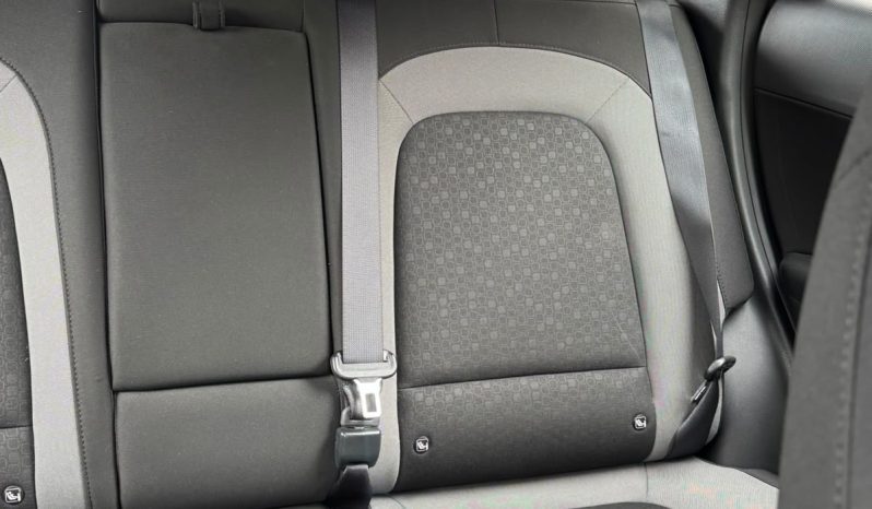 Hyundai Kona Essence 1.0 120cv lleno