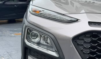 Hyundai Kona Essence 1.0 120cv lleno