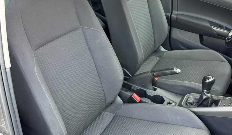 Volkswagen Polo Advance 1.0 TSI 95CV lleno