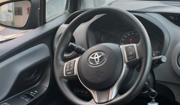 TOYOTA YARIS ACTIVE 1.5 110cv lleno
