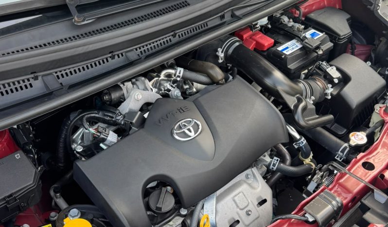 TOYOTA YARIS ACTIVE 1.5 110cv lleno