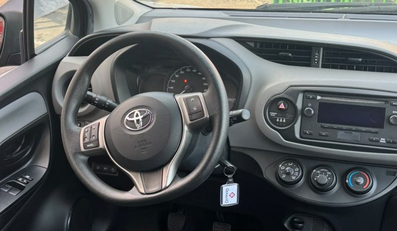 TOYOTA YARIS ACTIVE 1.5 110cv lleno
