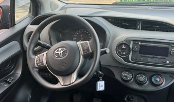 TOYOTA YARIS ACTIVE 1.5 110cv lleno