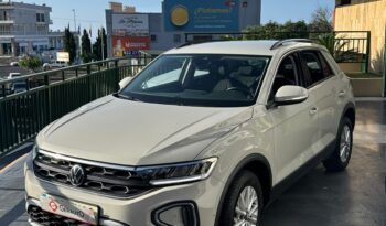 Volkswagen T-ROC CONNET 1.0 110CV lleno