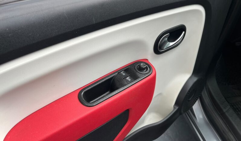 Renault Twingo  SCe 52 kW (70 CV) lleno